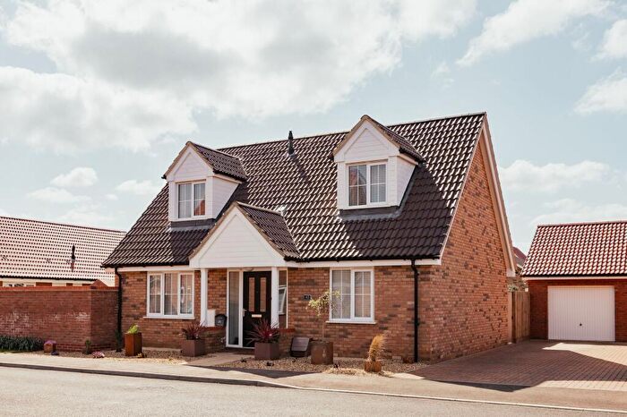 3 Bedroom Detached House For Sale In Desirable Home In Hunstanton, PE36