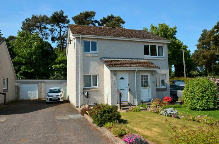 2 Bedroom Flat For Sale In Oakdean Place, Nairn, IV12