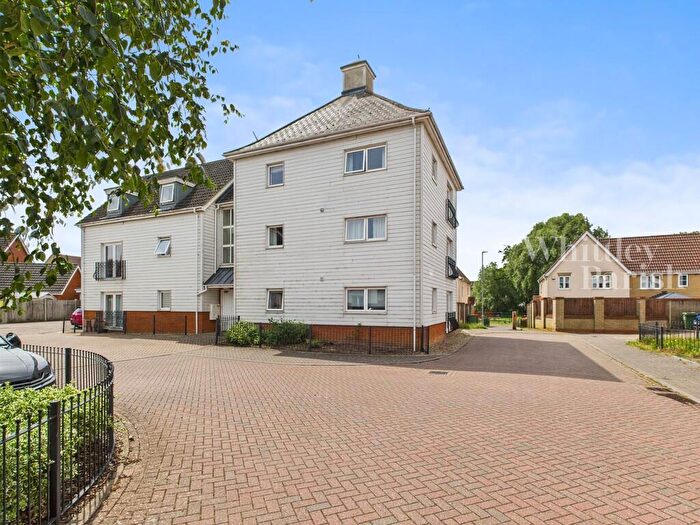 2 Bedroom Apartment To Rent In Victory Court, Diss, IP22