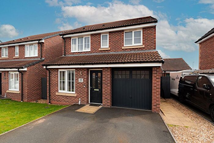 3 Bedroom Detached House For Sale In Lycett Lane, Tamworth, B79