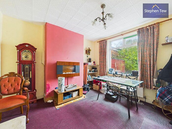 3 Bedroom End Of Terrace House For Sale In Marton Drive, Blackpool, FY4