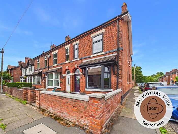 4 Bedroom End Of Terrace House For Sale In Marsh Green Road, Sandbach, CW11