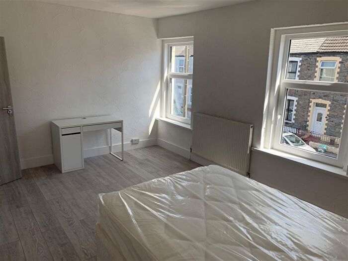 4 Bedroom House To Rent In Bertram Street, Cardiff, CF24
