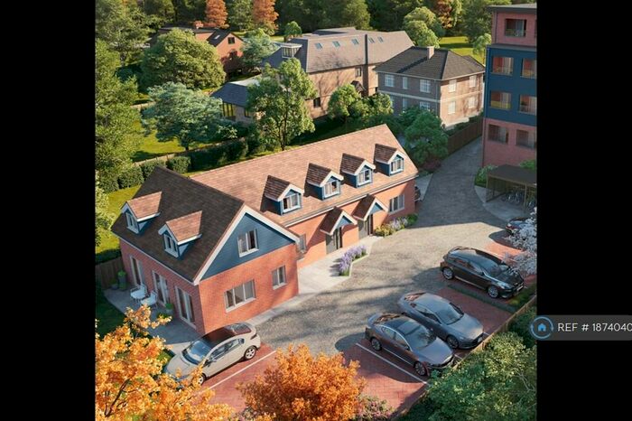 1 Bedroom Terraced House To Rent In Platinum House, Leatherhead, KT22