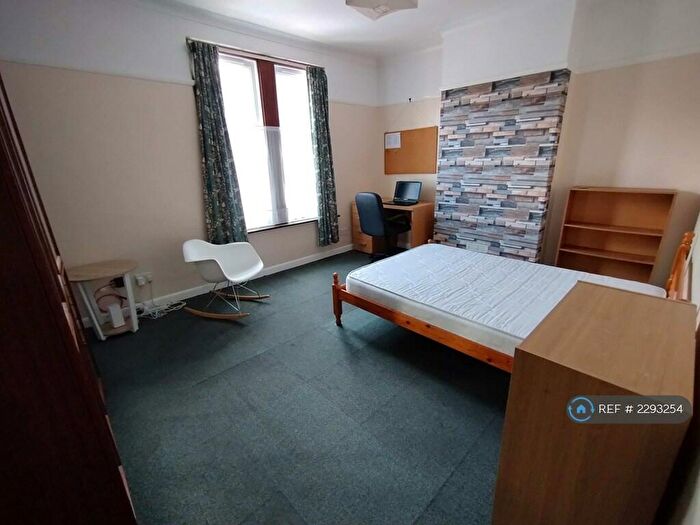 5 Bedroom Terraced House To Rent In Sheffield Road, Portsmouth, PO1