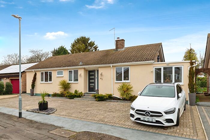 3 Bedroom Detached Bungalow For Sale In Dolphin Lane, Melbourn, Royston, SG8