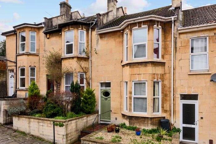 2 Bedroom Property To Rent In Thornbank Place, Bath, BA2