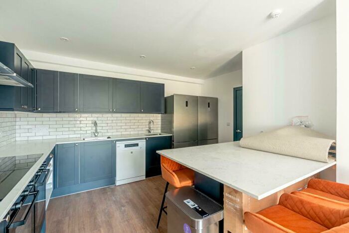 6 Bedroom House To Rent In Mackie Road, Filton, Bristol, BS34