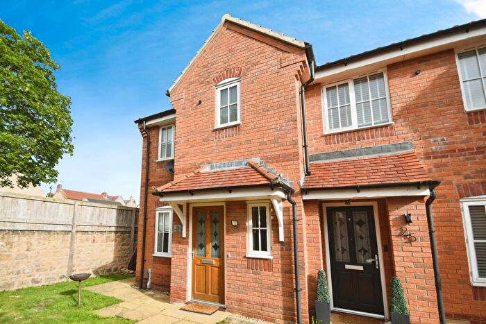 3 Bedroom End Of Terrace House For Sale In Digby Court, Mansfield Woodhouse, Mansfield, Nottinghamshire, NG19
