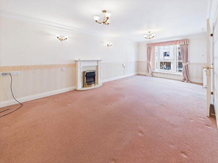 2 Bedroom Retirement Property For Sale In Pegasus Court, Caterham Valley, CR3