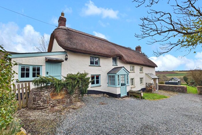 2 Bedroom Cottage For Sale In Town Tenement, Roborough, Winkleigh, EX19