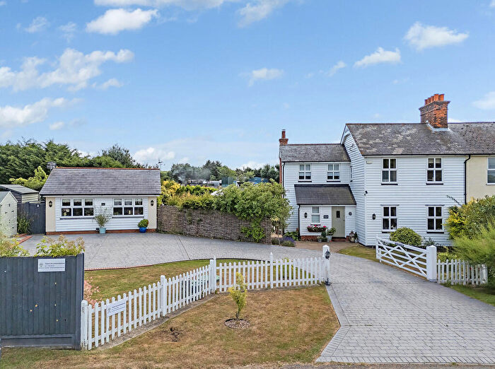 5 Bedroom Semi-Detached House For Sale In Smallgains Lane, Stock, CM4
