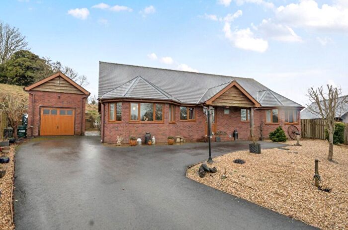 4 Bedroom Bungalow For Sale In Llandrindod Wells, Powys, LD1