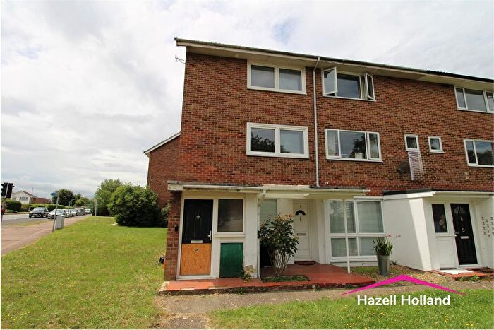 2 Bedroom Maisonette For Sale In Erica Court, Swanley, BR8