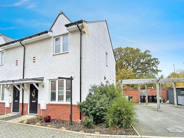 2 Bedroom House For Sale In Birchwood Drive, Colchester, CO4