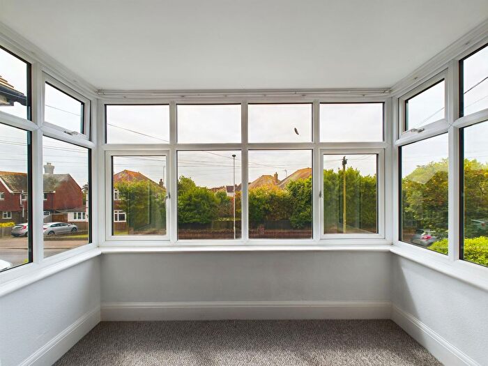 1 Bedroom Flat To Rent In Pevensey Road, Worthing, BN11