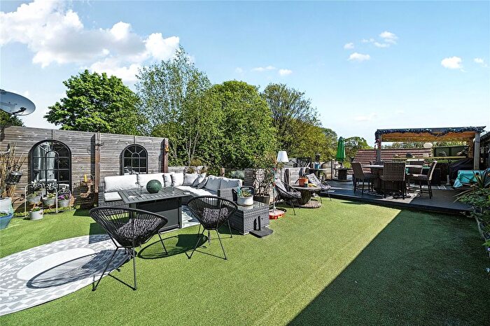 7 Bedroom Detached House For Sale In Bankfield House, Main Street South, Aberford, Leeds, West Yorkshire, LS25