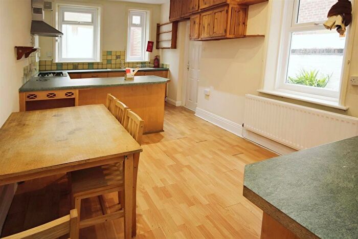 5 Bedroom Terraced House To Rent In Cavendish Place, Jesmond, Newcastle Upon Tyne, NE2