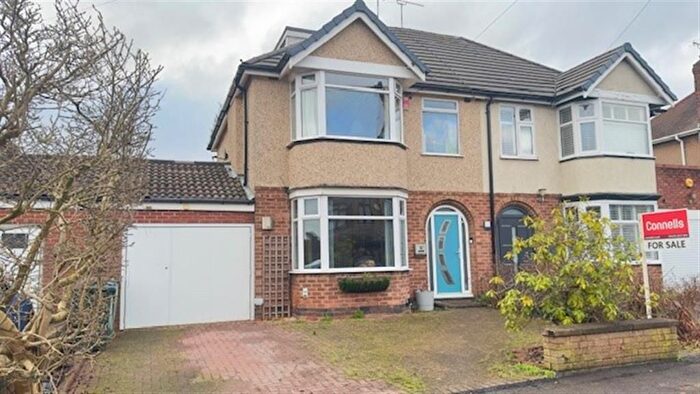 3 Bedroom Semi Detached House For Sale In Arnold Avenue, Coventry, CV3