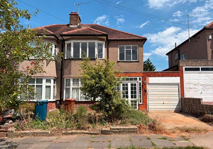 3 Bedroom Semi Detached House For Sale In The Ridgeway, North Harrow, Harrow, Middlesex, HA2