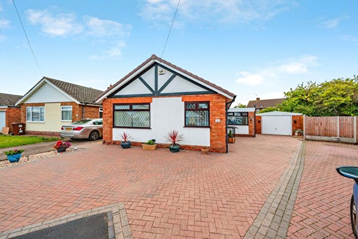 2 Bedroom Bungalow For Sale In Darby Avenue, Lichfield, Staffordshire, WS14