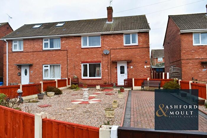 3 Bedroom Semi-Detached House For Sale In Beck Avenue, Calverton, Nottingham, NG14