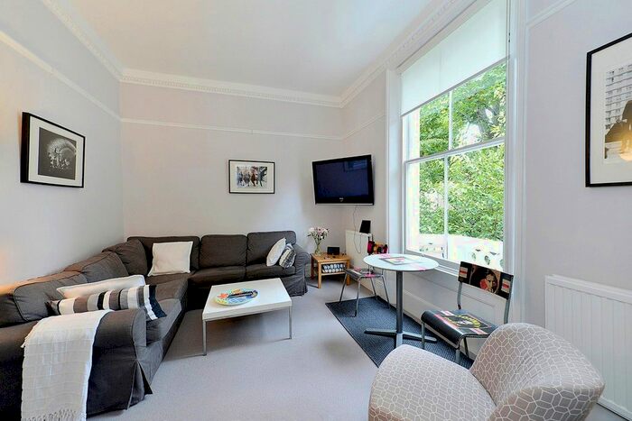 1 Bedroom Flat To Rent In Bassett Road, Notting Hill W10