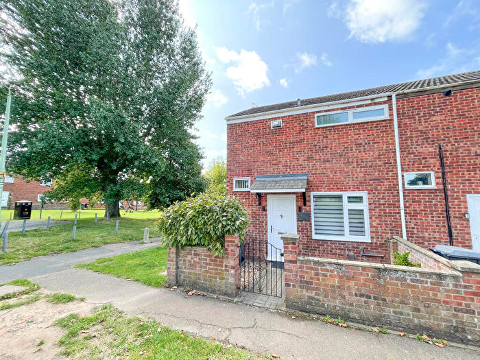 2 Bedroom End Of Terrace House To Rent In Parkers Walk, Newmarket, Suffolk, CB8