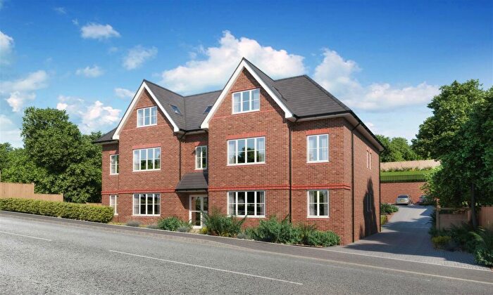 2 Bedroom Apartment To Rent In Altus, Flat, - New Road, High Wycombe, HP12