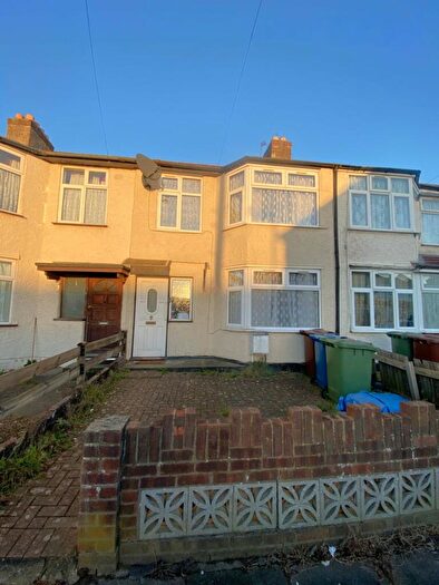 3 Bedroom Terraced House To Rent In Tudor Road, Wealdstone, HA3
