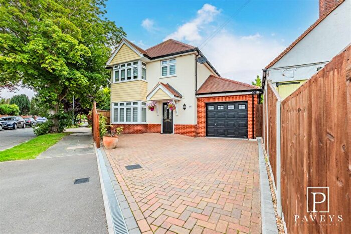 3 Bedroom Detached House For Sale In Greenway, Frinton-On-Sea, CO13