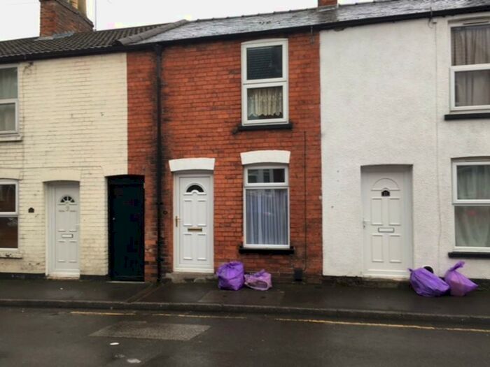 2 Bedroom Terraced House To Rent In Victoria Terrace, Lincoln, LN1