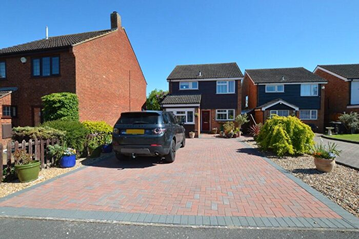 3 Bedroom Detached House For Sale In Marston Moretaine, MK43