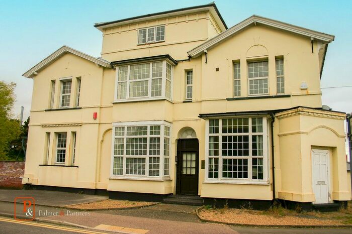2 Bedroom Flat To Rent In Station House, Station Road, Manningtree, CO11