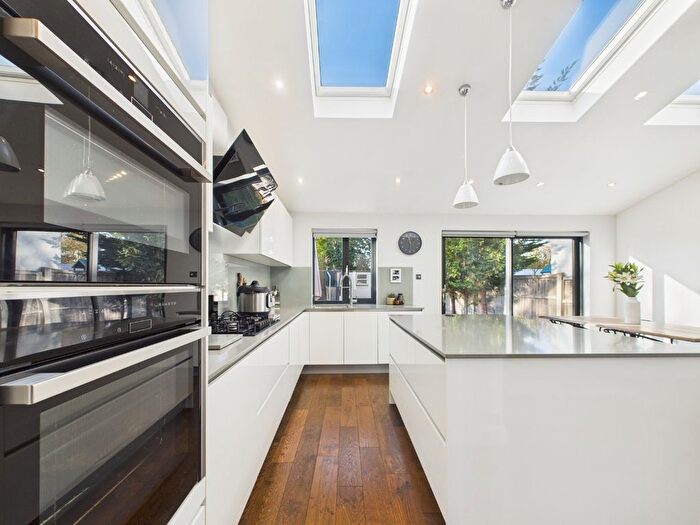 3 Bedroom Semi Detached House For Sale In Petts Wood, Orpington, Kent, BR5