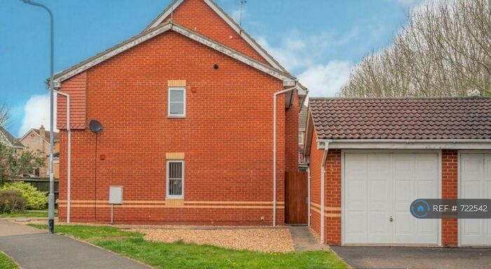 2 Bedroom Semi-Detached House To Rent In Thurston Drive, Kettering, NN15