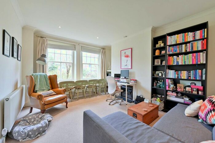 1 Bedroom Flat To Rent In Upper Richmond Road, Putney, London, SW15