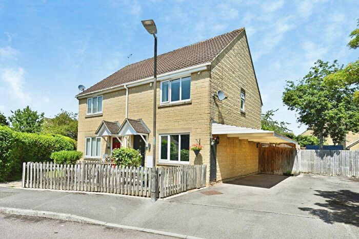 3 Bedroom Semi-Detached House For Sale In Drift Way, Cirencester, Gloucestershire, GL7