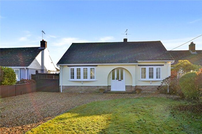 3 Bedroom Bungalow For Sale In Oakhurst Road, West Moors, Ferndown, Dorset, BH22