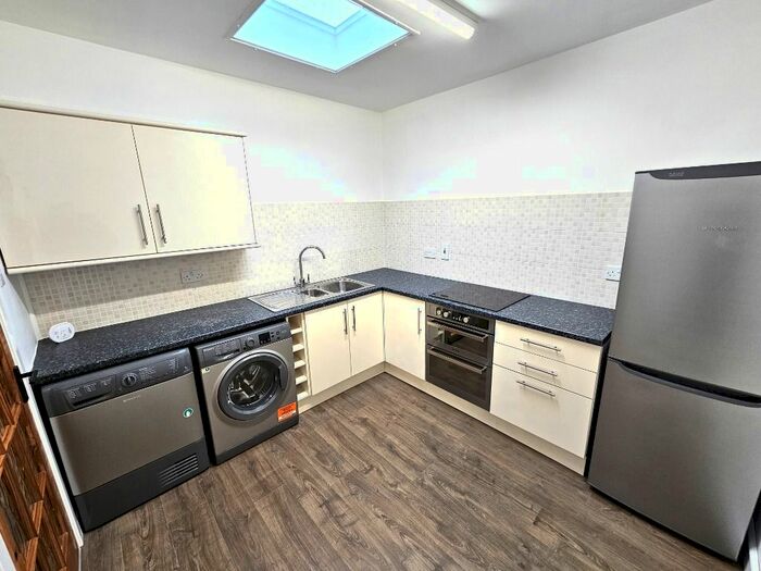 1 Bedroom Flat To Rent In West Mount Street, Rosemount, Aberdeen, AB25