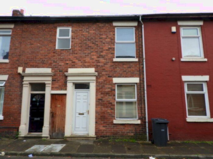 2 Bedroom Terraced House To Rent In Cannon Hill, Ashton, PR2