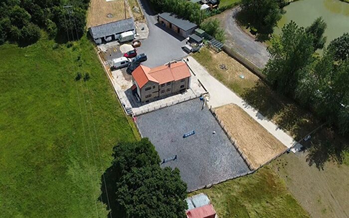 5 Bedroom Farm House For Sale In Manor House Farm, Barlborough, Chesterfield, S43