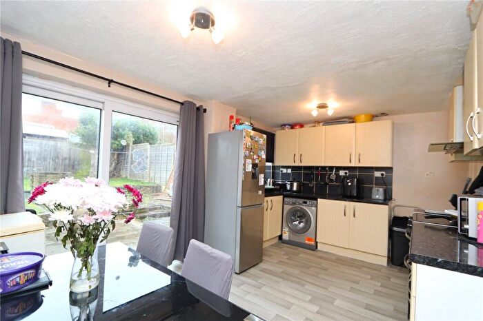 3 Bedroom Semi-Detached House For Sale In Wallingford, Bradville, MK13