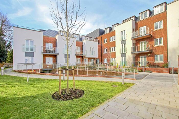 2 Bedroom Flat For Sale In Field End Road, Eastcote, Pinner, HA5
