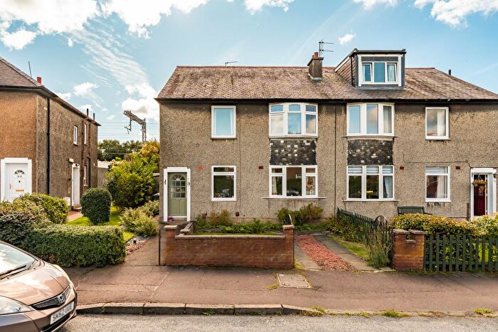 2 Bedroom Flat For Sale In Broomfield Crescent, Edinburgh, EH12