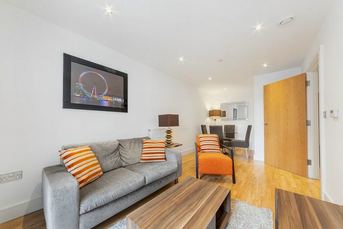 1 Bedroom Flat To Rent In Admirals Tower, Dowells Street, New Capital Quay, London, SE10