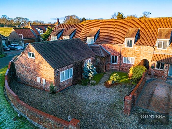 4 Bedroom Link Detached House For Sale In Rectory Close, Nafferton, Driffield, YO25