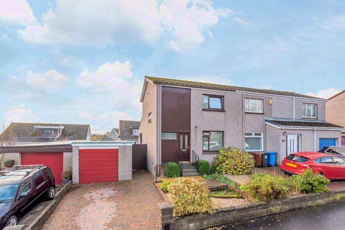 2 Bedroom Semi-Detached House For Sale In Knowehead Road, Crossford, KY12