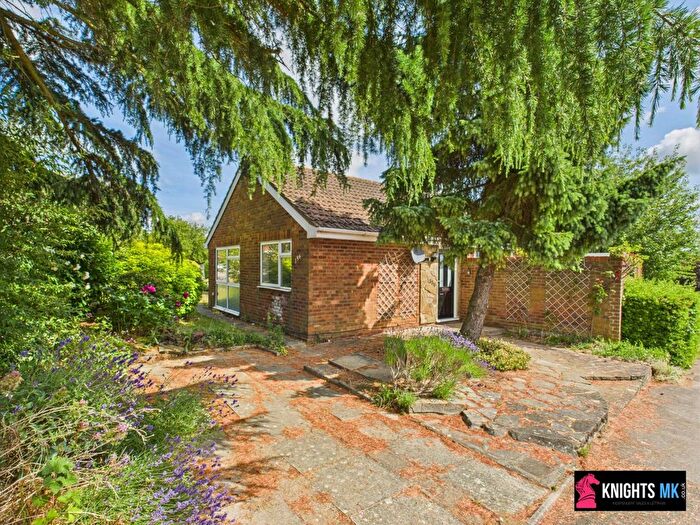 3 Bedroom Detached Bungalow To Rent In Westbury Lane, Newport Pagnell, MK16