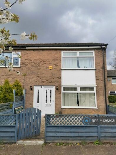 2 Bedroom End Of Terrace House To Rent In Ashbourne Crescent, Sale, M33